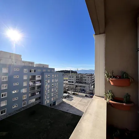 La Luna Apartment *
